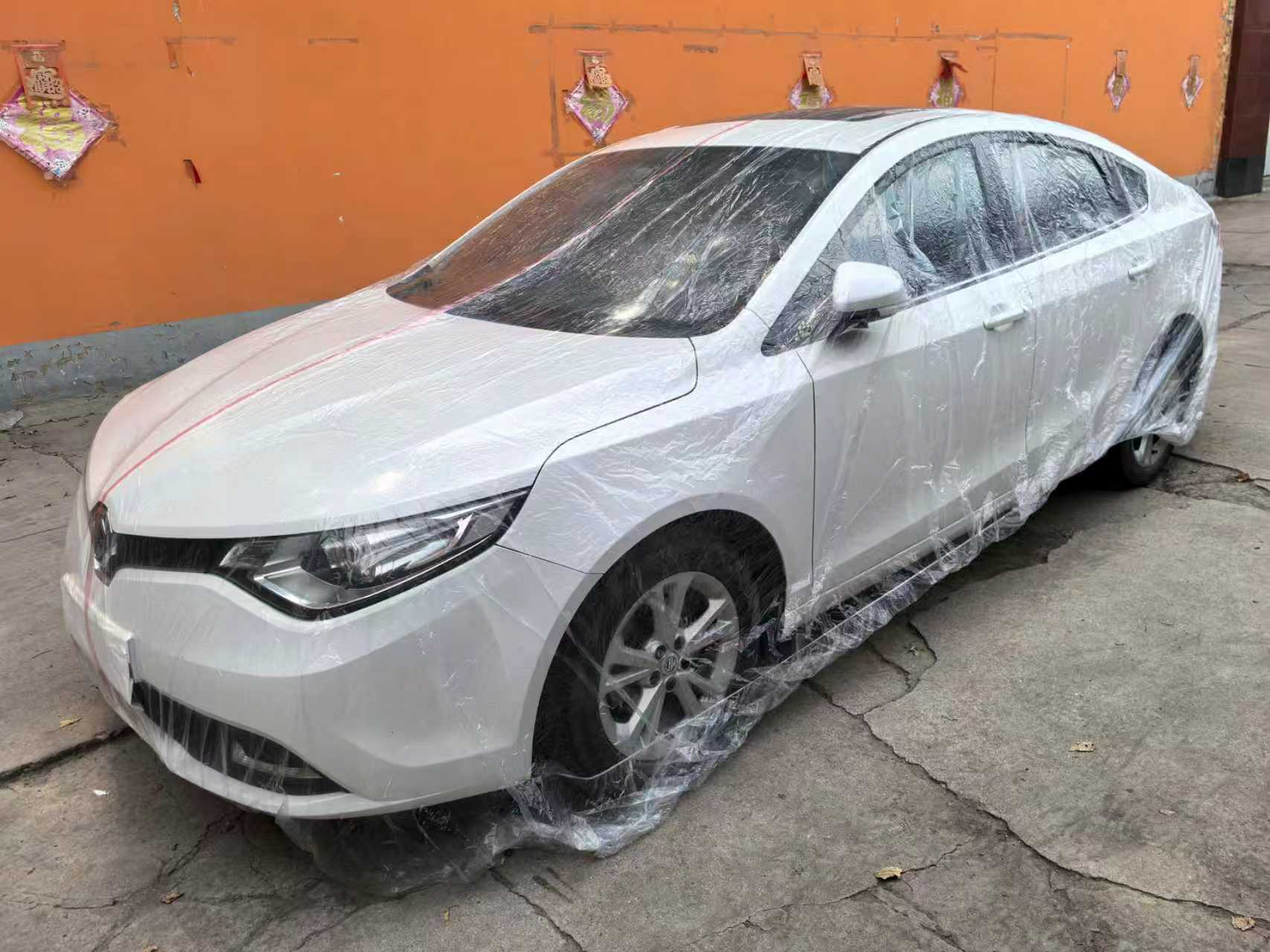 Upgraded plastic car cover3